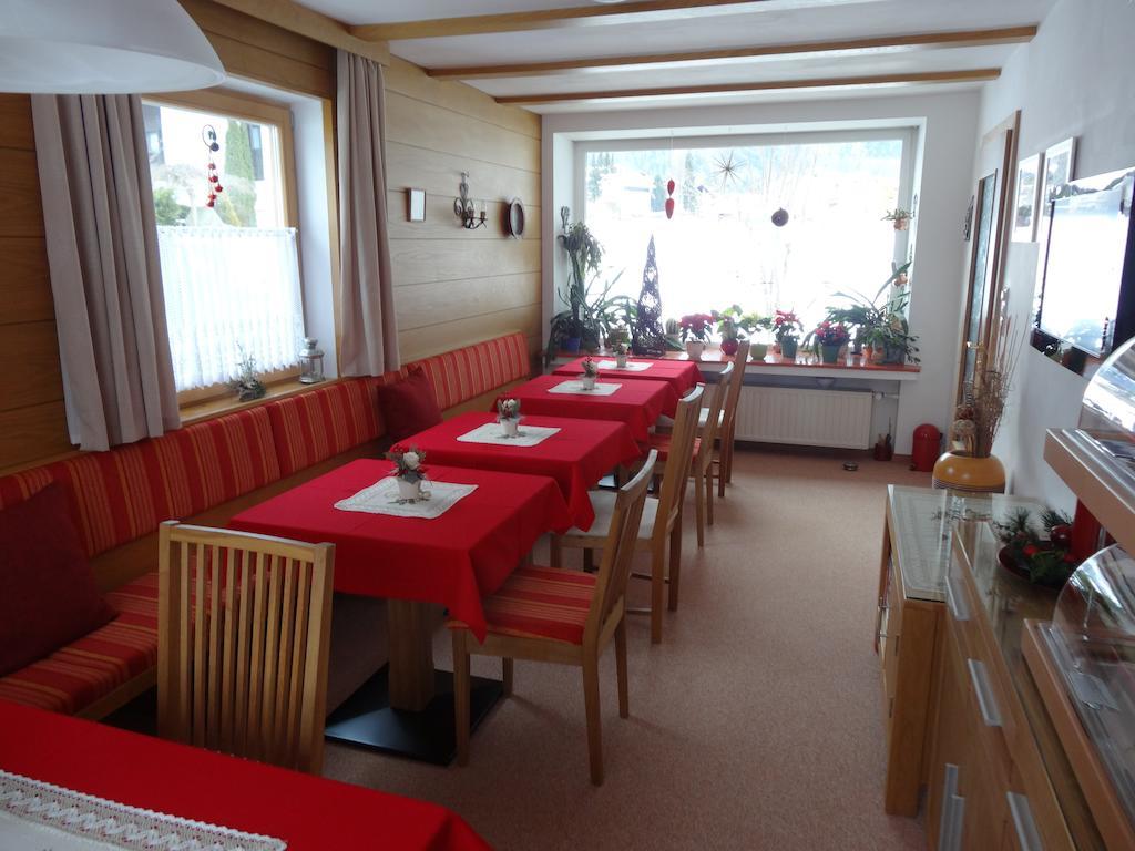 Bed and Breakfast Haus Karl'S Ruh Ehrwald Exterior foto